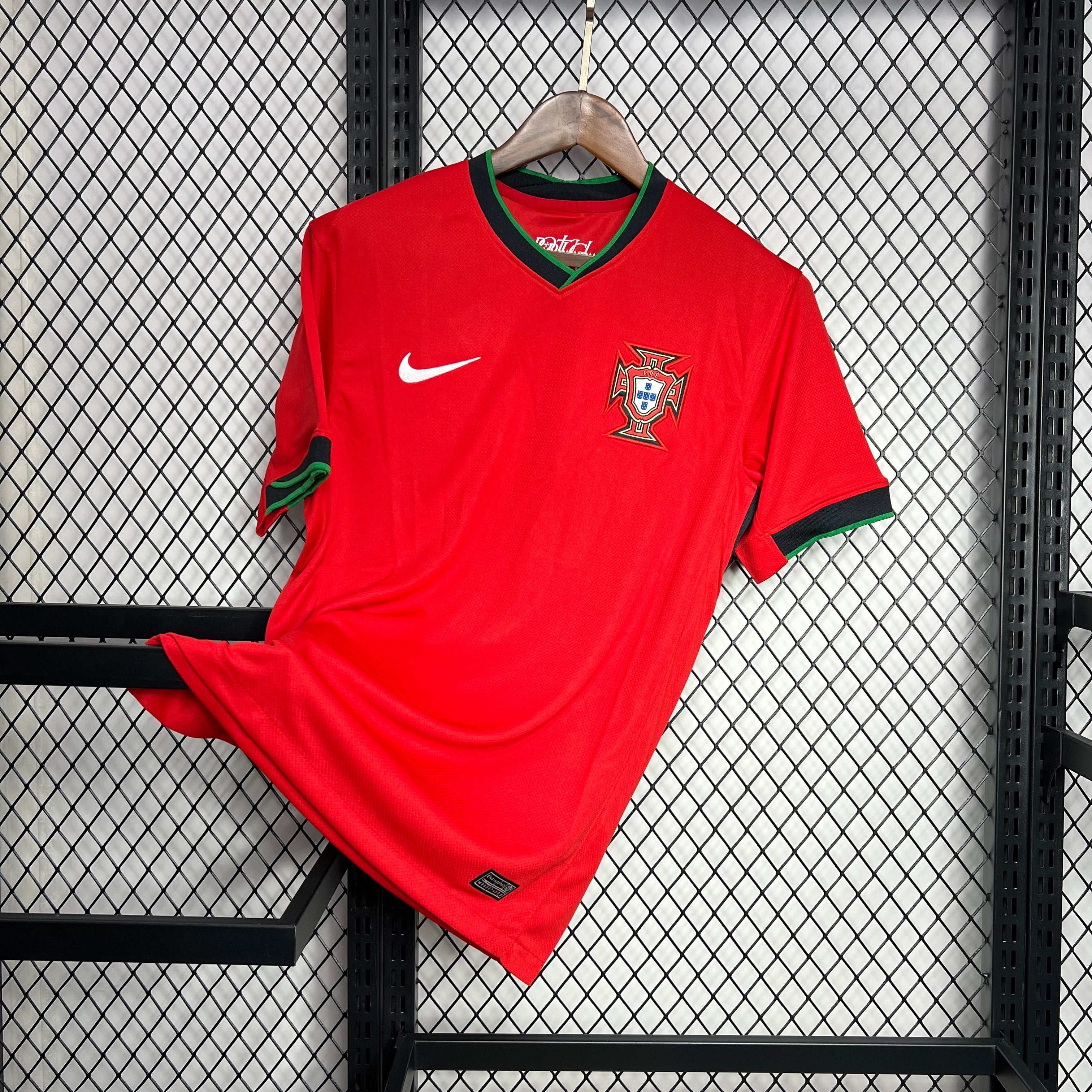 Portugal Domicile Euro 2024/25