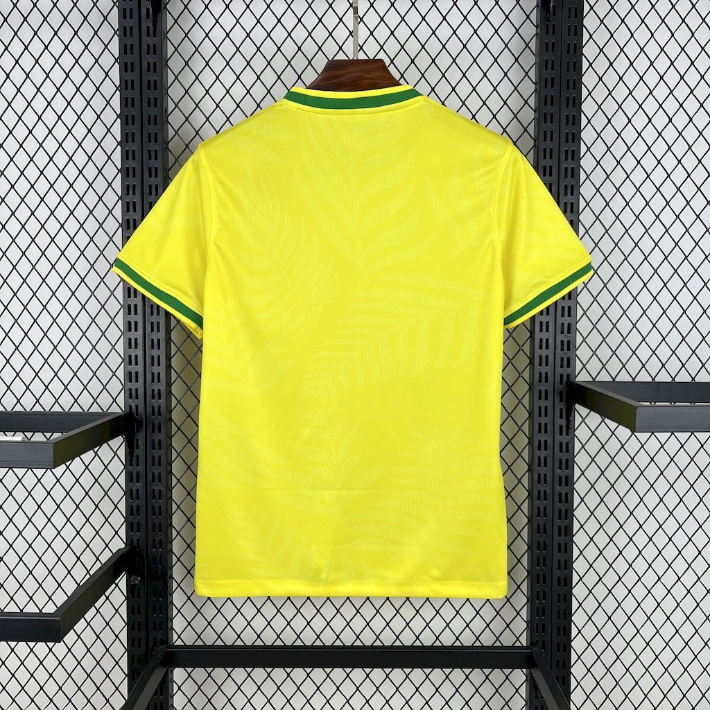 Brésil Maillot concept "Colombe" jaune 2025/26